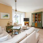 Hoppenberg 24 - Haus Sommerfeld Ferienhaus Ostseeheilbad Zingst