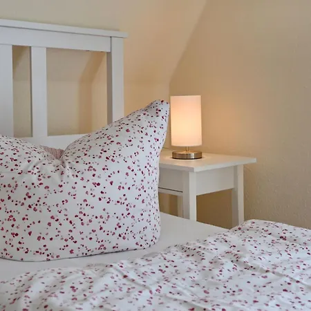 Hoppenberg 24 - Haus Sommerfeld Ferienhaus Ostseeheilbad Zingst